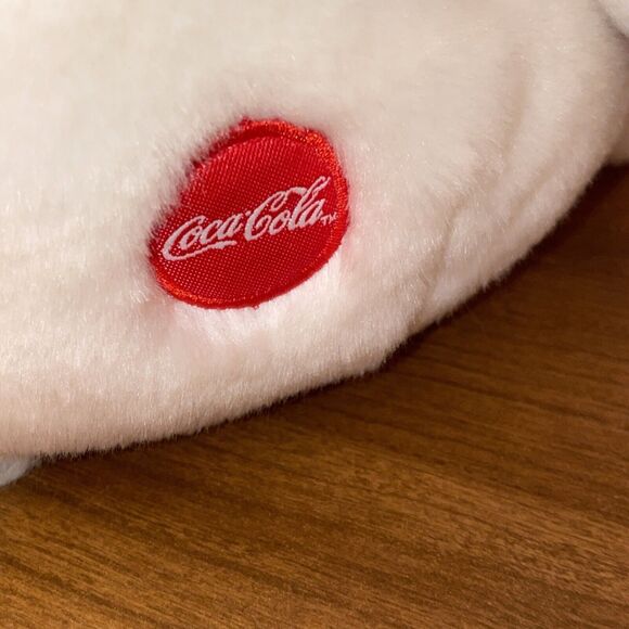 COCA COLA POLAR BEAR 10 Inch Red Scarf Plush Stuffed Traly Hong Kong Ltd - Picture 7 of 15